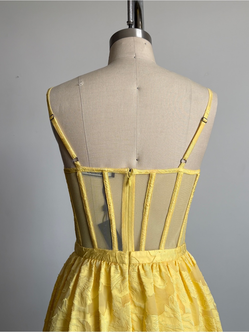 $448 NWT BCBGMaxAzria High Low Organza Tulle Gown in Camomile Sz 4 - Picture 10 of 14